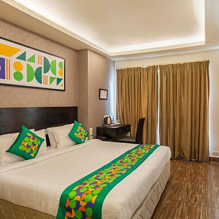 Treebo Premium Twin Star Hotel เชนไน ภายนอก รูปภาพ