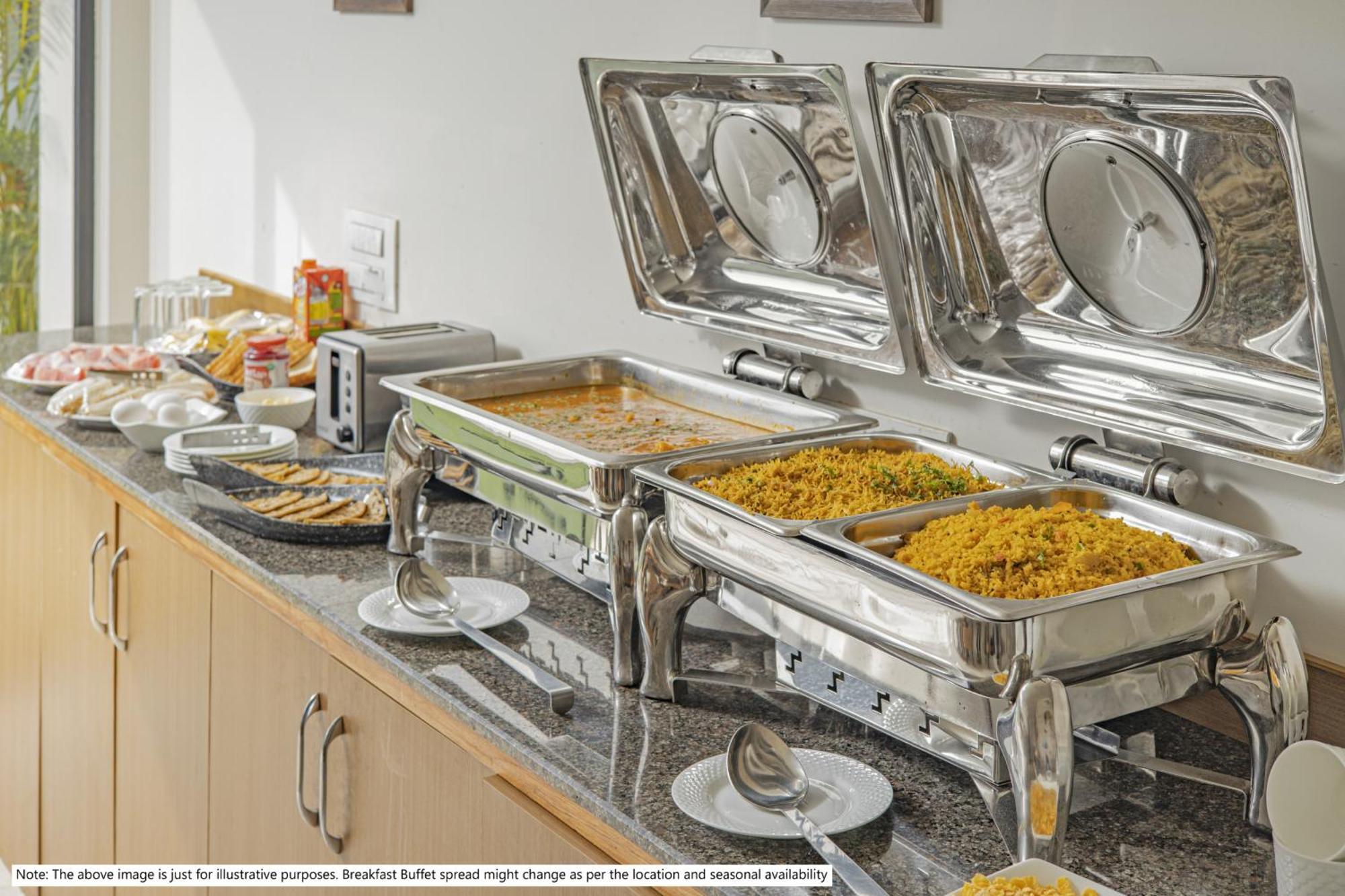 Treebo Premium Twin Star Hotel เชนไน ภายนอก รูปภาพ
