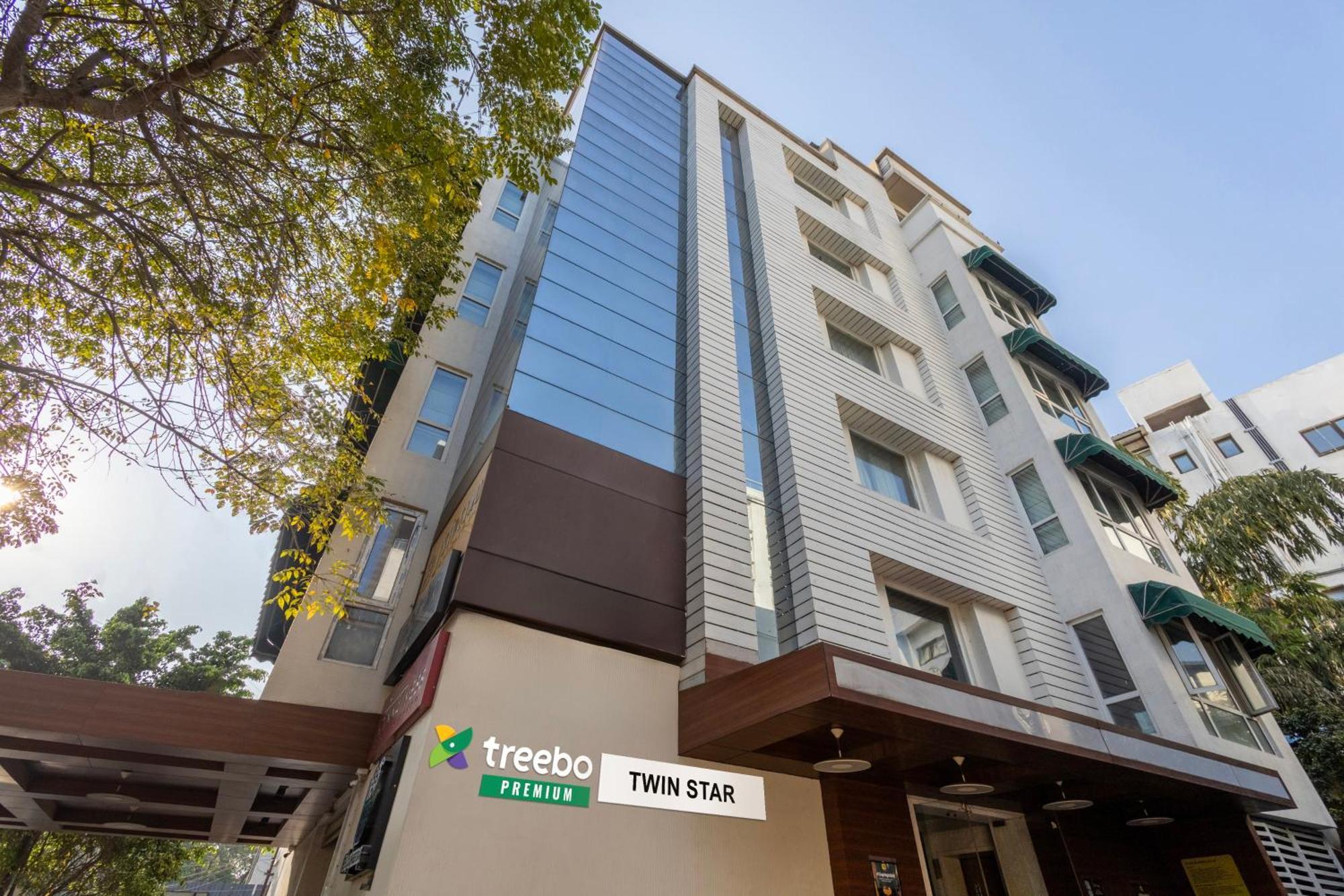 Treebo Premium Twin Star Hotel เชนไน ภายนอก รูปภาพ