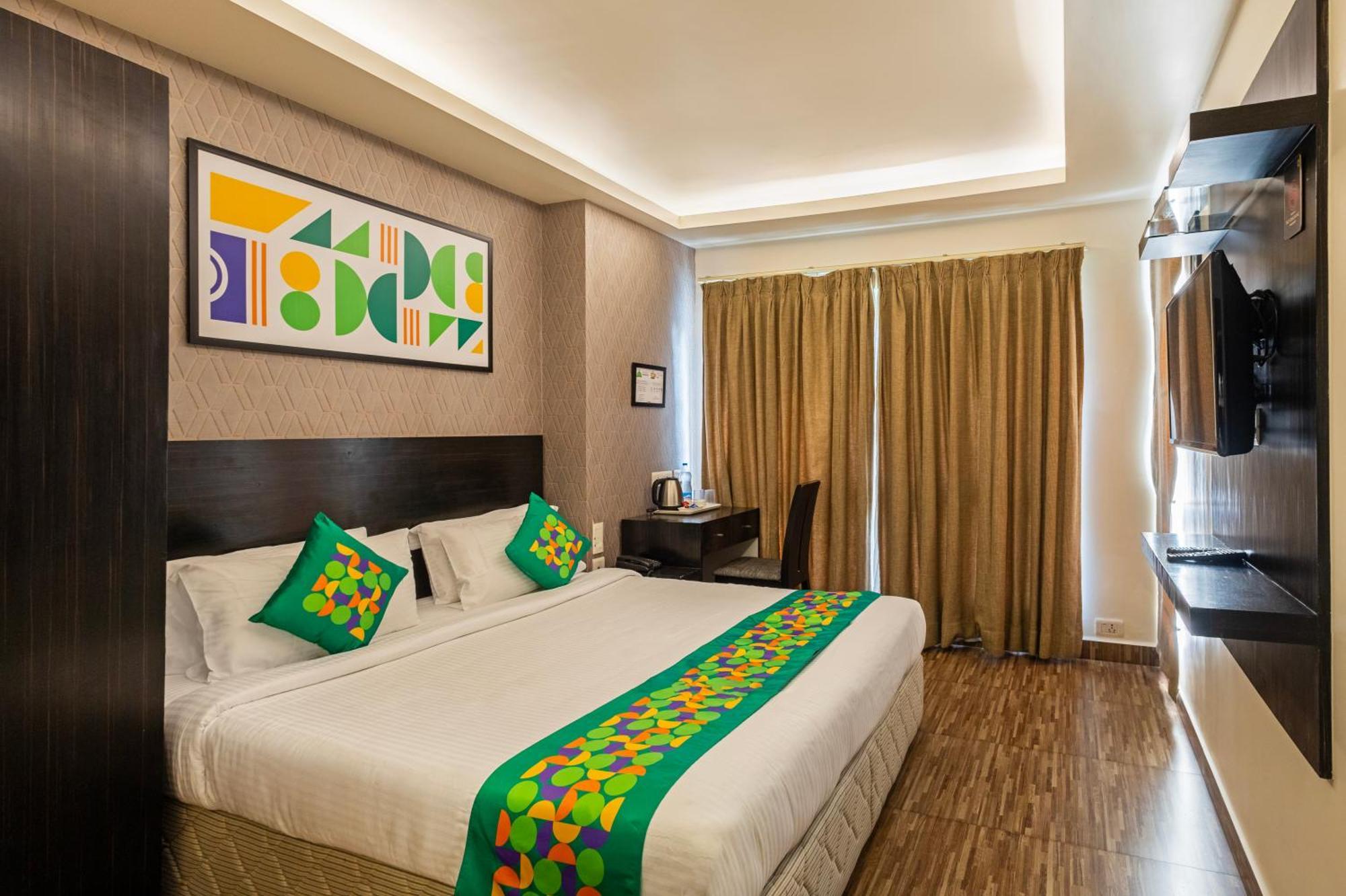 Treebo Premium Twin Star Hotel เชนไน ภายนอก รูปภาพ